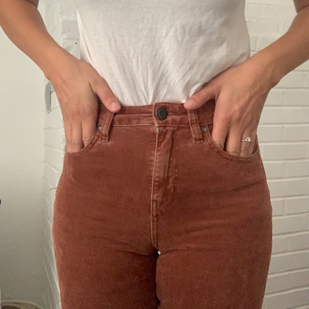 🎃 AE, Midrise Corduroy Pants